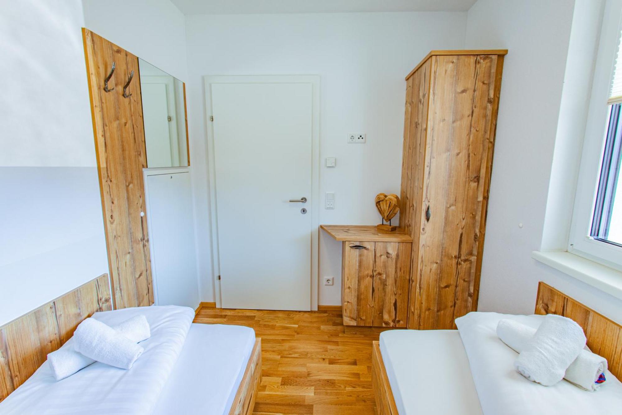 Happy Aich 1 By Alpenidyll Apartments Ngoại thất bức ảnh